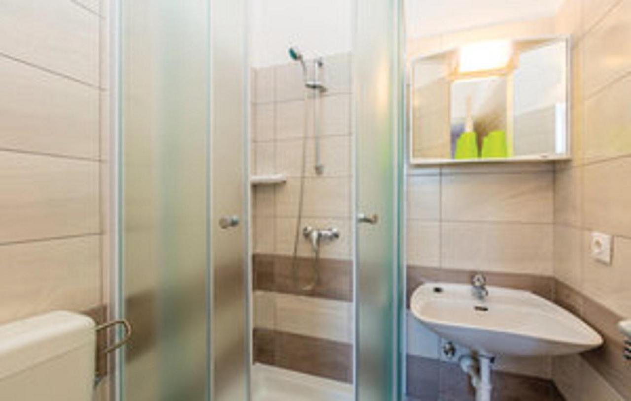 Adriatic Apartmani A2-A6, Rab Kampor ภายนอก รูปภาพ