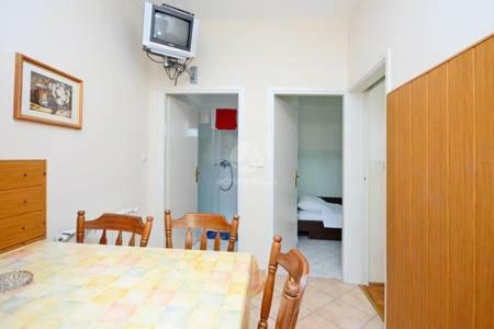 Adriatic Apartmani A2-A6, Rab Kampor ภายนอก รูปภาพ
